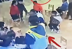 幼儿园上视频爆料照,揭秘幼儿园真实生活瞬间