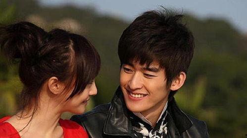 娱乐圈吃瓜两个人